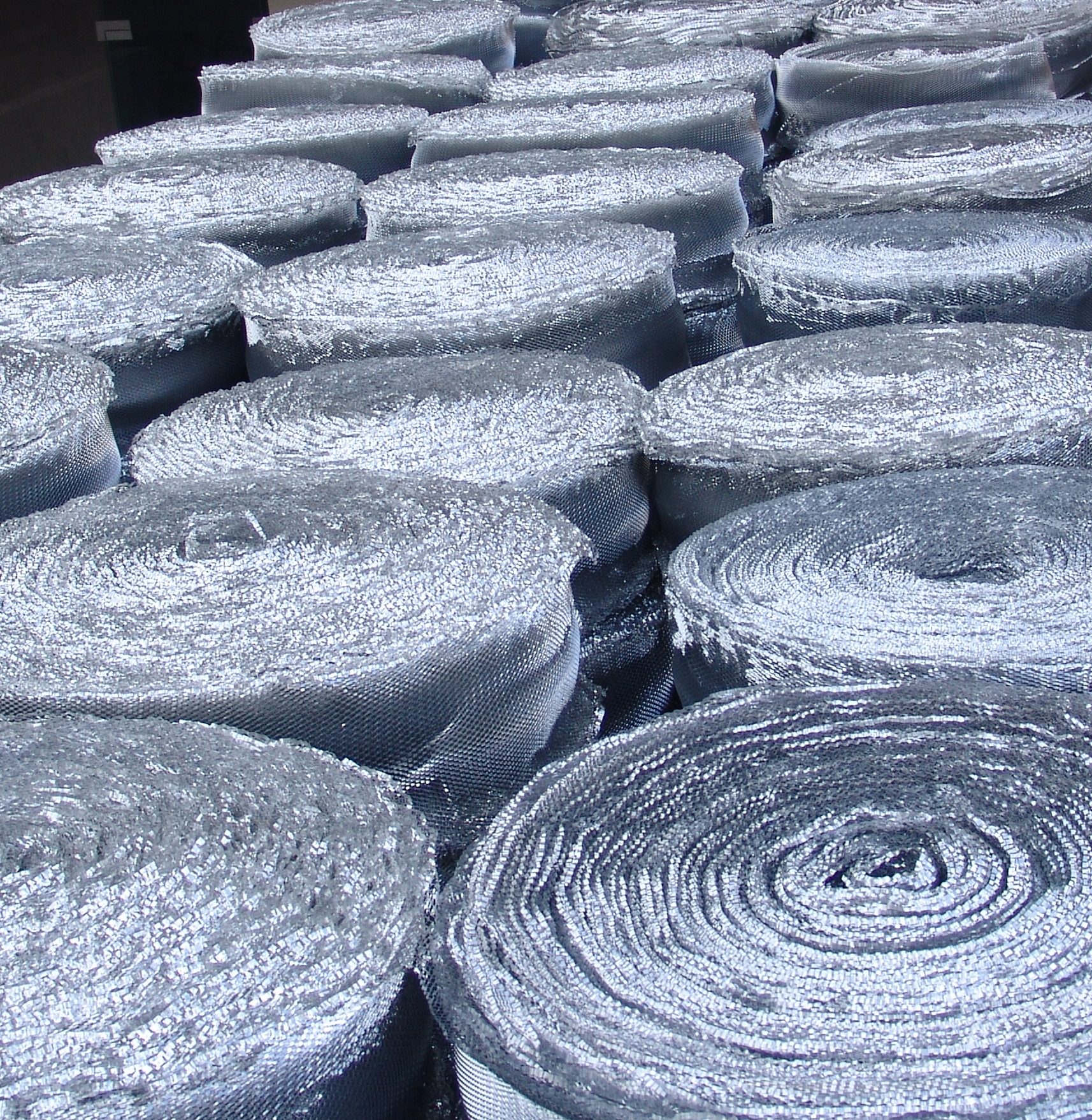 AXS rolls